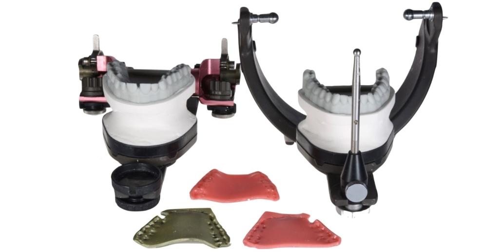 Arco facciale e articolatore analogici